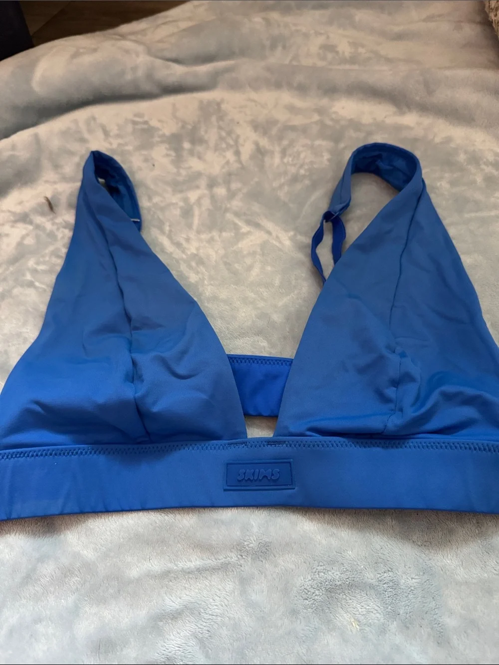 SKIMS lightweight triangle